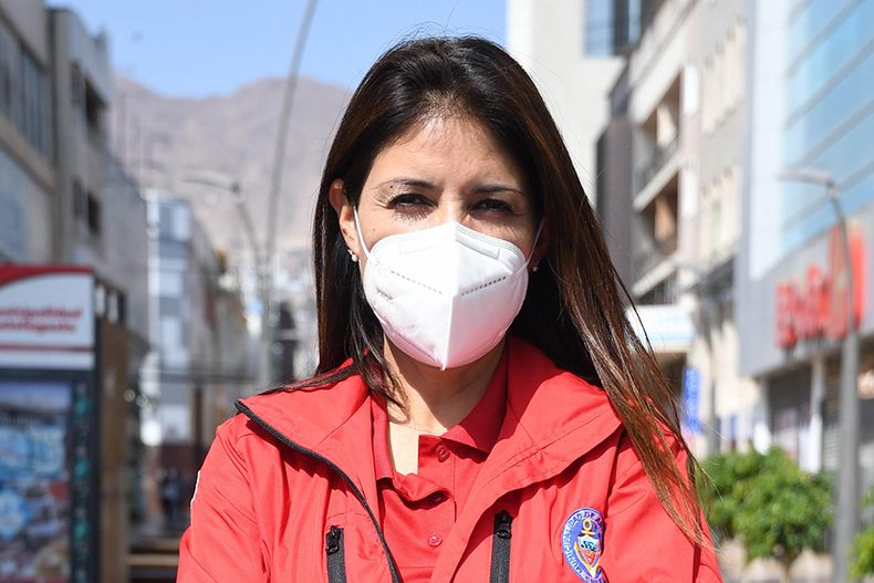 Karen Rojo 1.jpg