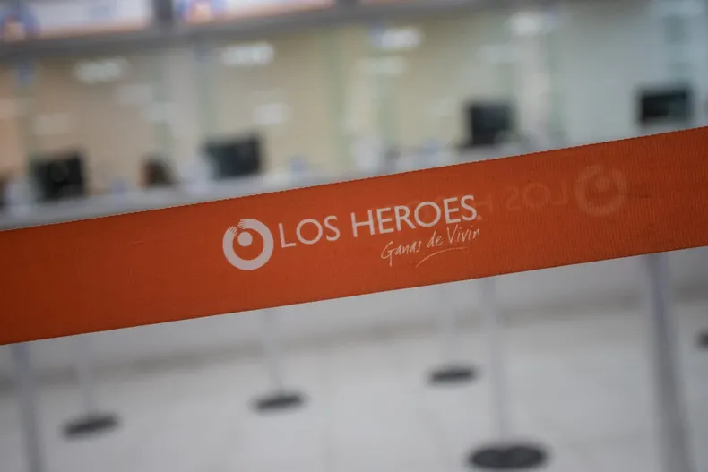 le descontaron 379 mil del sueldo por 7 meses mientras la deuda ya se cobraba en tribunales ordenan devolver 2 6 millones.webp