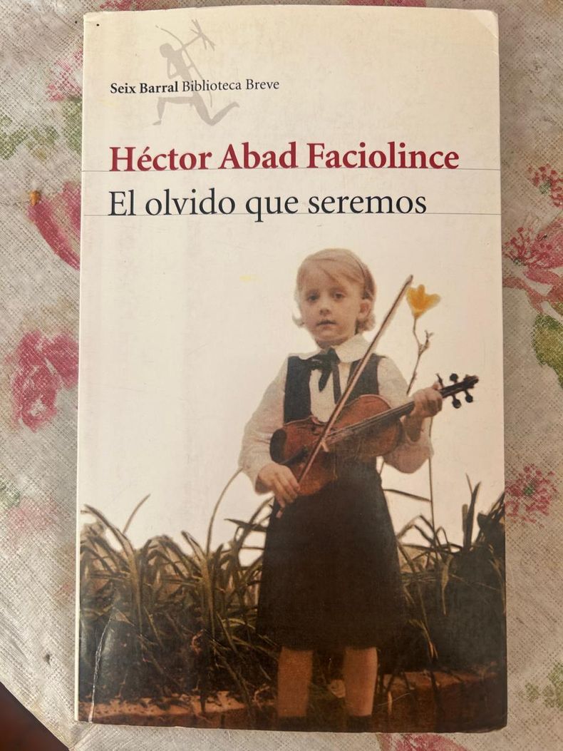 El olvido que seremos
