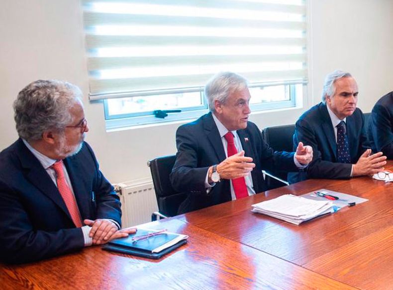 4292 hermosilla pinera chadwick.jpg