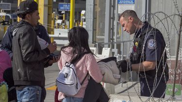 La última frontera de la caravana migrante
