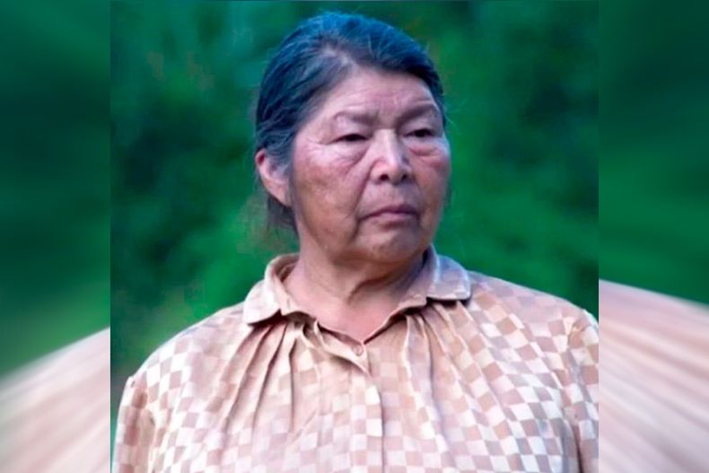 8011 julia chunil.jpg