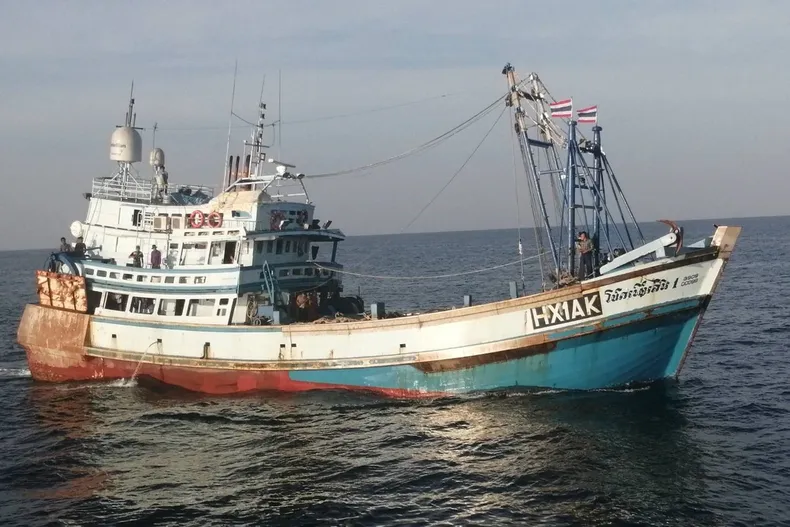 15735 chokephoemsin 1 starboard side thailand source siofa.webp