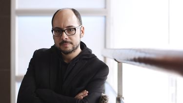 Defensa de Nicolás López señala que las denuncias en su contra están descontextualizadas y evalúa acciones legales