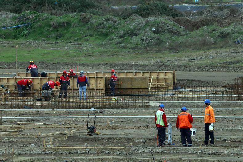 21604 a uno 1595082.jpg