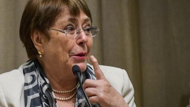 Bachelet y llamado de Piñera en el estallido por proyecto constitucional: Dije pasó la vieja