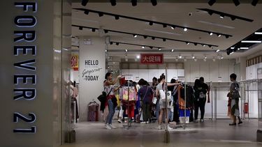 Forever21 presenta pedido de quiebra voluntaria y confirma cese de operaciones en 40 países