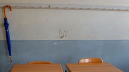 Cortes de luz siguen afectando a miles de estudiantes: Lista de colegios sin clases por falta de energía