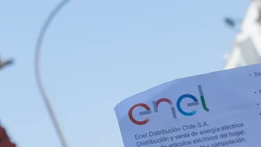 Le intentaron cobrar $860 mil de cuenta de luz de exarrendatario: En juicio consiguió que se obligara a Enel a corregir la deuda