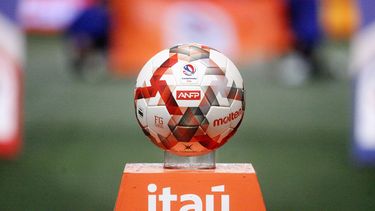 El Desconcierto | 10418 pelota campeonato.jpg