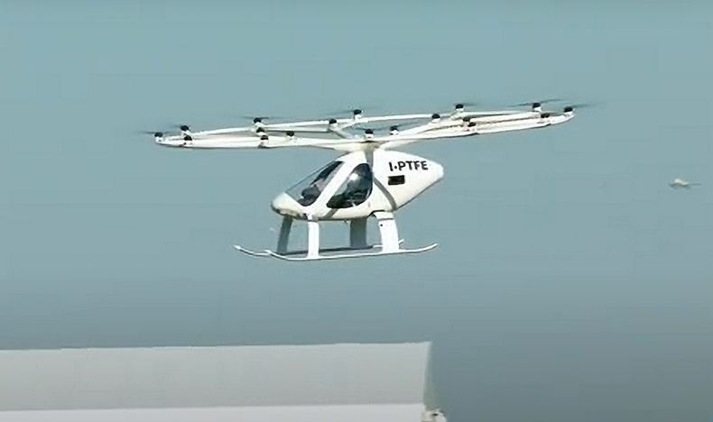 Taxi volador otra.jpg