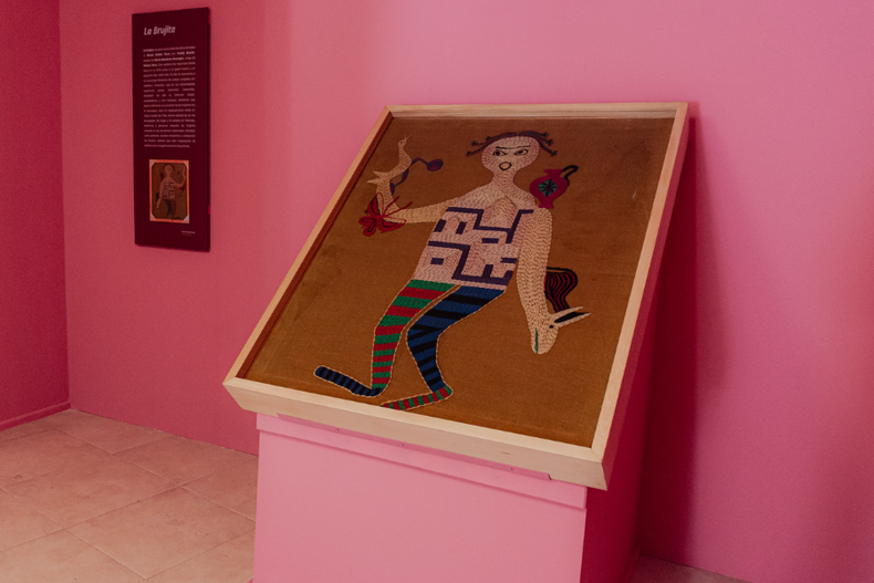 atesorada arpillera de violeta parra y obras de 122 bordadoras se exhiben en valparaiso.png