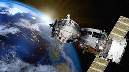 Astrónomos chilenos advierten: basura espacial aumenta y complica observación astronómica