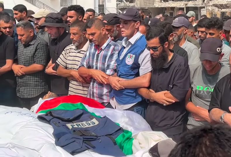 21608 periodista gaza.jpg