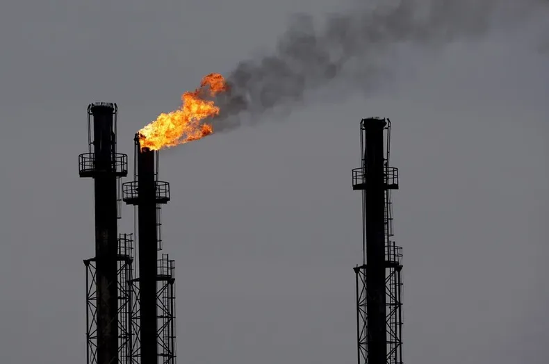 30915 produccion petroleo.webp