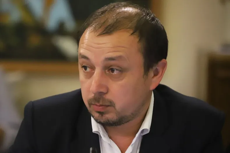 12024 diputadoluiscuellopesca.webp