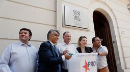 Un centenar de militantes renuncian al PRO: Más que un partido, es un comando presidencial permanente